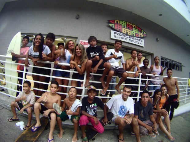 rocinha-surfe-escola1